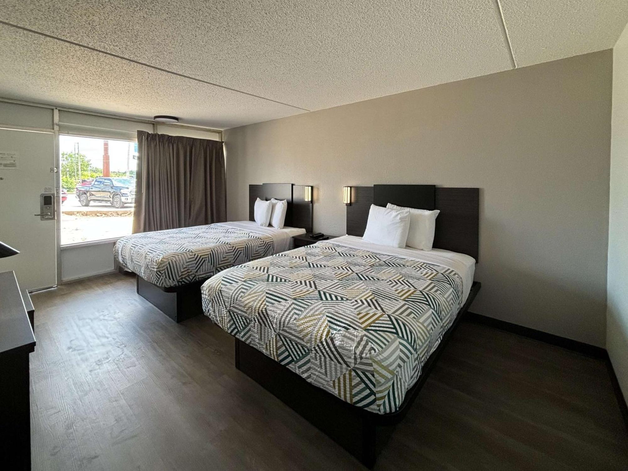Motel 6 Richmond, Ky Eku Campus Area Zewnętrze zdjęcie